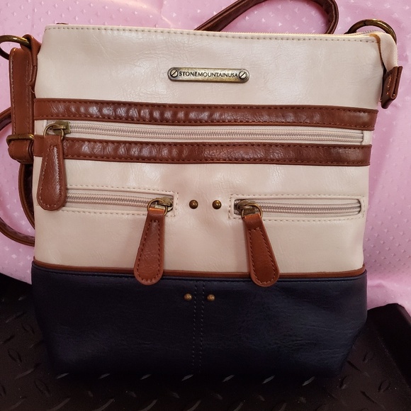 Purse - Picture 1 of 1